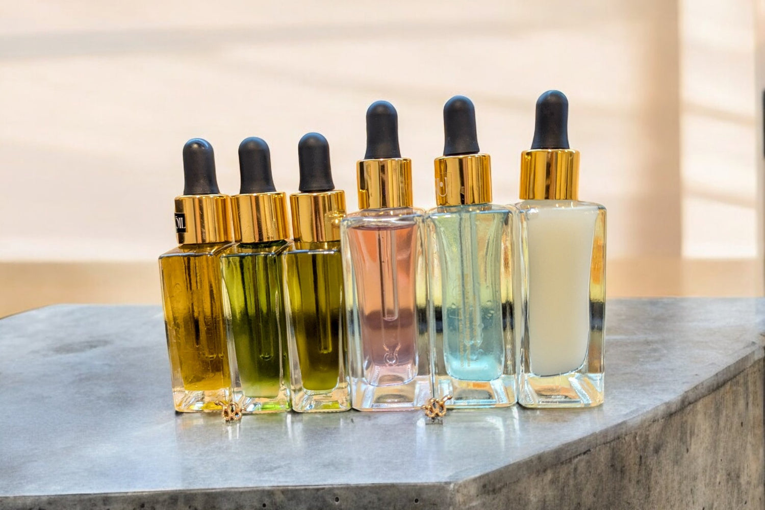 hydrating and soothing essences with hyalauronic acid and niacminide and botox serum