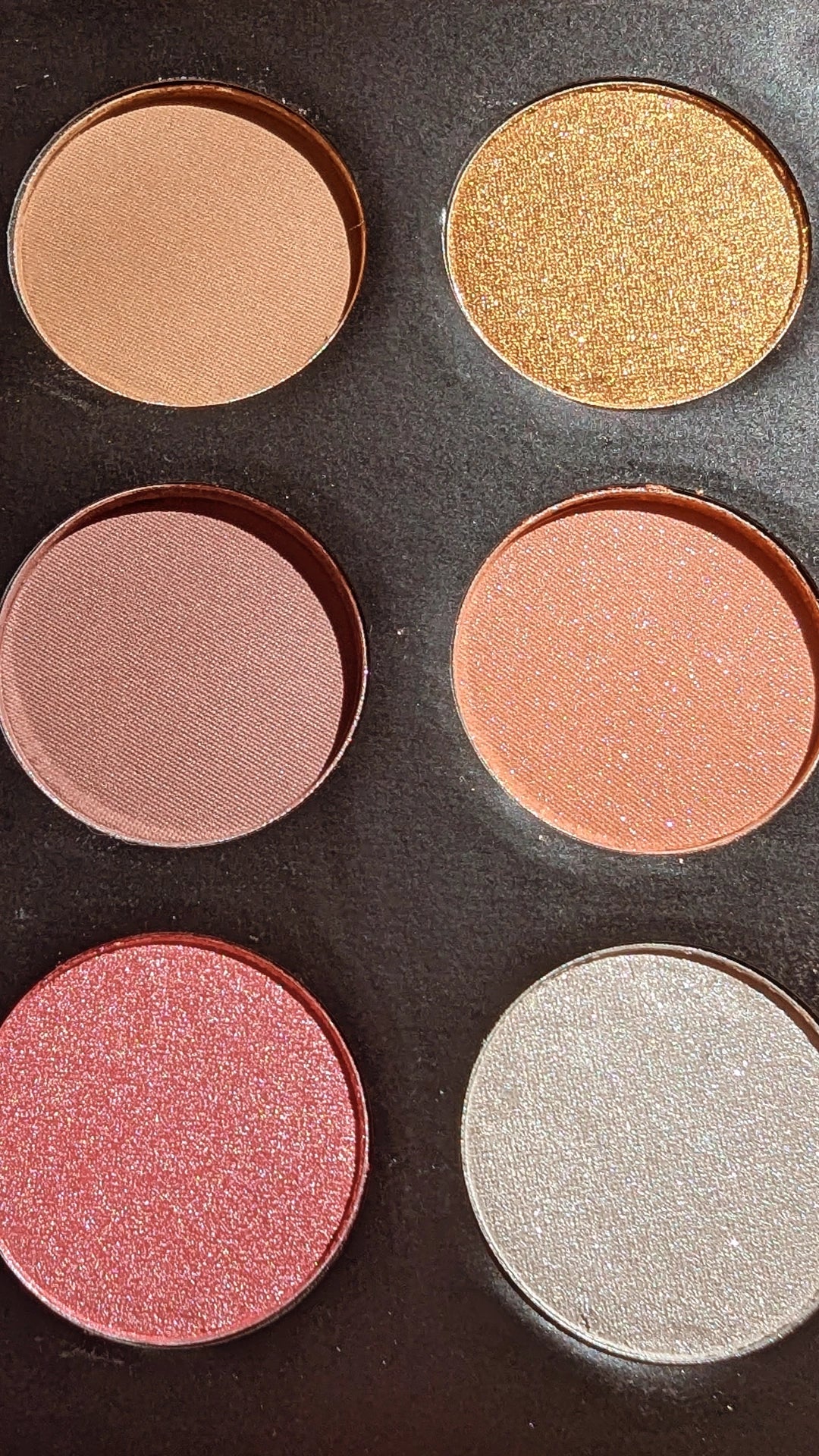 Graceful goddess palette