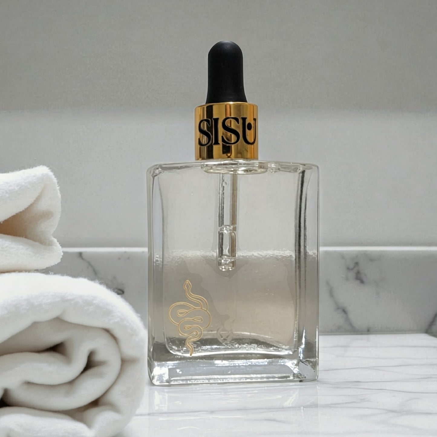 Plant-based squalane is a lightweight, non-comedogenic moisturizer that mimics the skin’s natural sebum, providing deep hydration and locking in moisture for long-lasting softness. Rich in emollients, it supports the skin barrier, promotes cell regeneration, and helps repair damaged or compromised skin. Regular use can reduce the appearance of fine lines, wrinkles, scars, and uneven texture while improving elasticity, smoothness, and overall skin health. Ideal for all skin types, including sensitive and acn